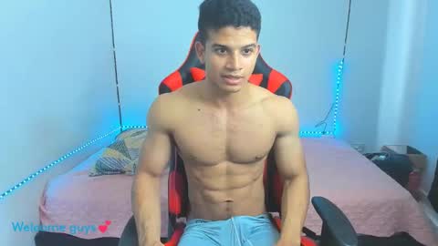 Snapshot of oliver_thompsson chatting on 02-22-25, 08:31 oliver thompsson online show from 02-22-25, 08:31