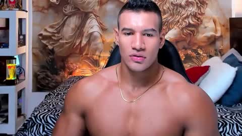 Snapshot of oliver_tommy chatting on 09-26-25, 12:42 oliver_tommy online show from 09-26-25, 12:42