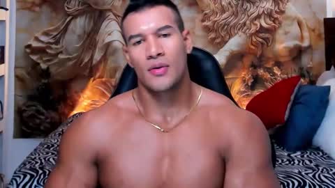 Snapshot of oliver_tommy chatting on 09-29-25, 01:33 oliver_tommy online show from 09-29-25, 01:33