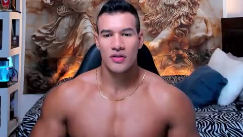 Snapshot of oliver_tommy chatting on 09-29-25, 11:42 oliver_tommy online show from 09-29-25, 11:42