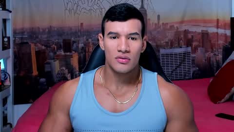 Snapshot of oliver_tommy chatting on 10-14-25, 01:23 oliver_tommy online show from 10-14-25, 01:23