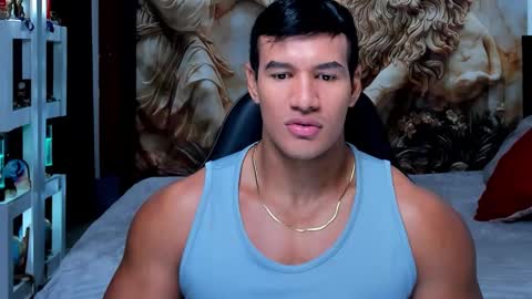 Snapshot of oliver_tommy chatting on 11-05-25, 01:11 oliver_tommy online show from 11-05-25, 01:11