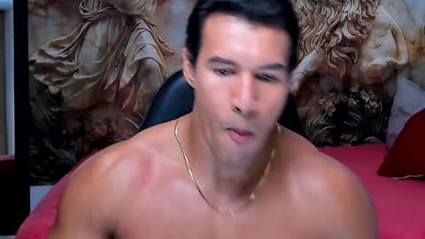 Snapshot of oliver_tommy chatting on 12-05-25, 12:08 oliver_tommy online show from 12-05-25, 12:08