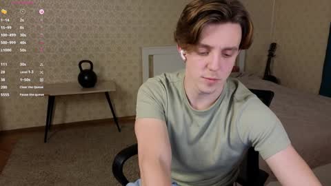 Snapshot of oliver_travis chatting on 12-12-24, 12:05 Oliver Evans online show from 12-12-24, 12:05