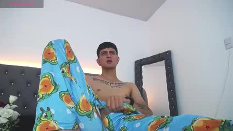 Oliver Koch online show from 12-22-24, 06:28