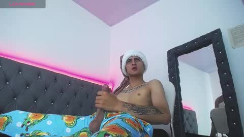 Oliver Koch online show from 12-24-24, 03:38