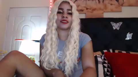 Snapshot of olivia119 chatting on 01-29-25, 09:07 Olivia online show from 01-29-25, 09:07