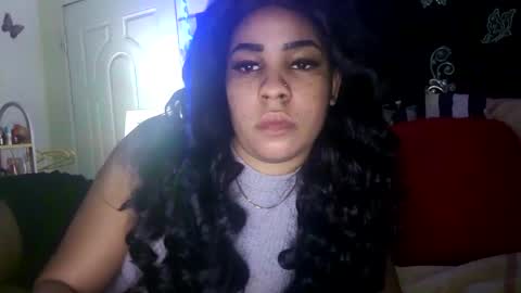 Snapshot of olivia119 chatting on 02-10-25, 12:19 Olivia online show from 02-10-25, 12:19