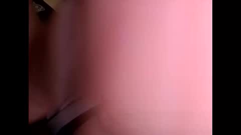 Snapshot of olivia119 chatting on 10-21-25, 01:23 Olivia online show from 10-21-25, 01:23