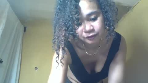 olivia9794 online show from 06-30-26, 11:11