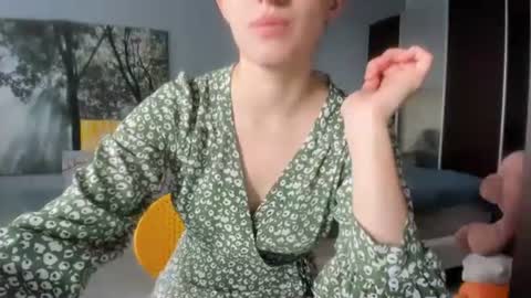 Snapshot of olivia__dream chatting on 06-15-26, 03:36 olivia__dream online show from 06-15-26, 03:36