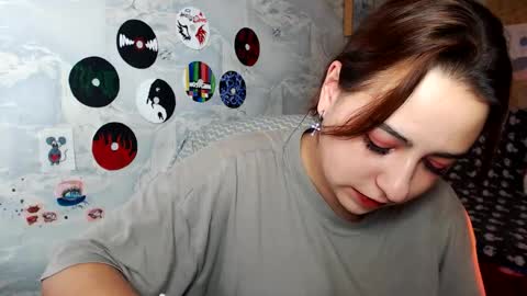 olivia_defo online show from 09-18-25, 11:56