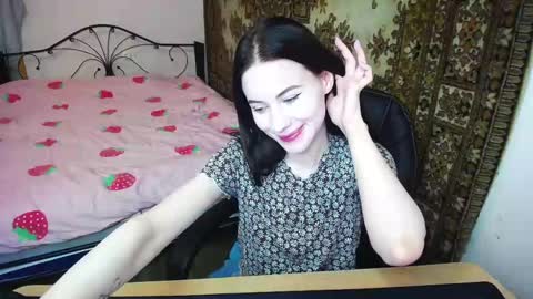 olivia_graceee online show from 05-17-26, 10:00