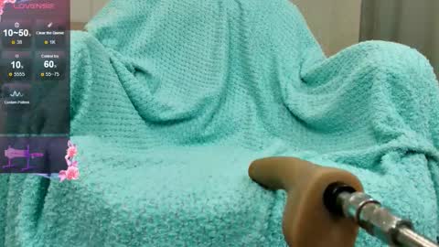 Olivia Hi guys Follow me  online show from 01-06-26, 01:09