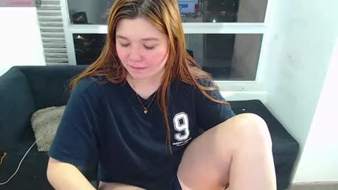 olivia_martine online show from 12-18-24, 09:36