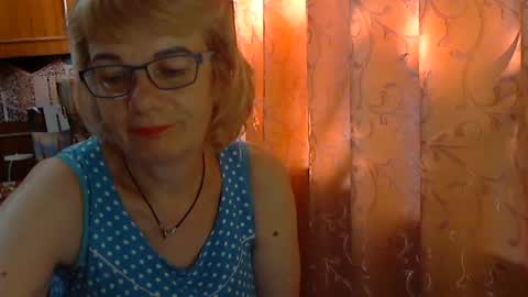 Olivia Mia online show from 06-21-26, 03:25