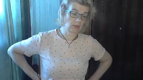 Olivia Mia online show from 07-02-26, 08:20