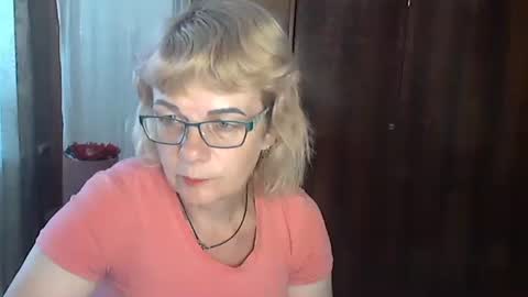 Olivia Mia online show from 07-14-26, 02:34
