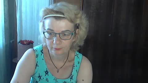 Olivia Mia online show from 07-16-26, 07:47