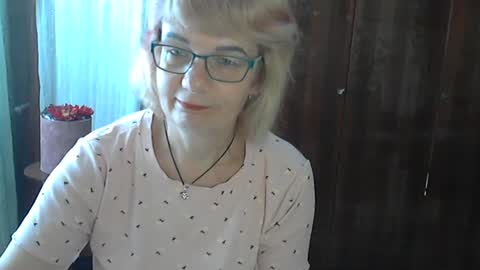 Olivia Mia online show from 07-19-26, 06:17