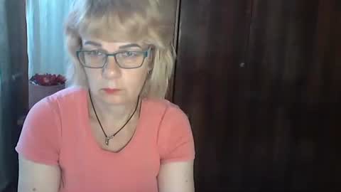 Olivia Mia online show from 07-20-26, 01:24