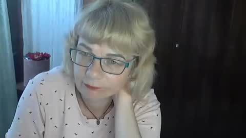 Olivia Mia online show from 07-28-26, 09:48