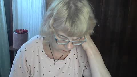 Olivia Mia online show from 07-28-26, 11:50