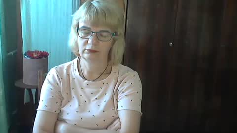 Olivia Mia online show from 07-30-26, 07:07
