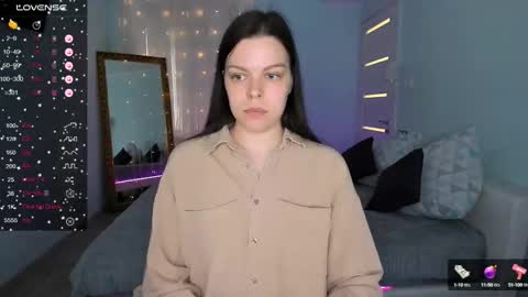 Olivia online show from 03-03-25, 08:38