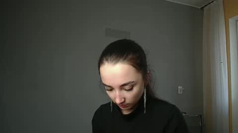 Olivia online show from 02-21-25, 12:17