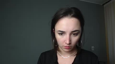 Olivia online show from 04-06-26, 02:18