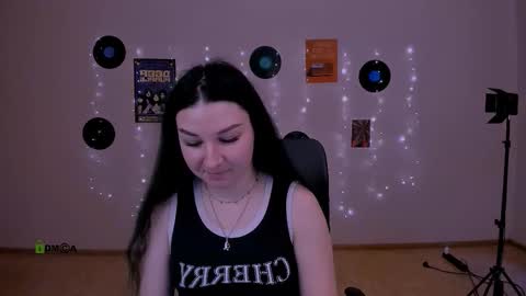 Snapshot of olivia_rage chatting on 02-25-26, 09:30 Sweet Olivia online show from 02-25-26, 09:30