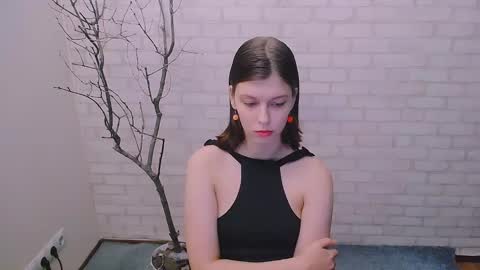 Snapshot of olivia_red_ chatting on 01-24-25, 08:11 Olivia online show from 01-24-25, 08:11