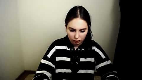 Snapshot of olivia_red_ chatting on 11-20-25, 08:30 Olivia online show from 11-20-25, 08:30