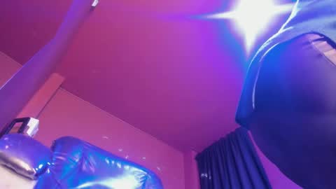   online show from 02-10-25, 12:50