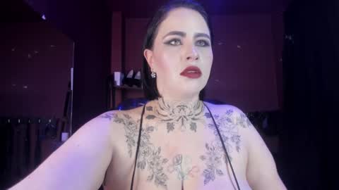   online show from 02-12-25, 02:54