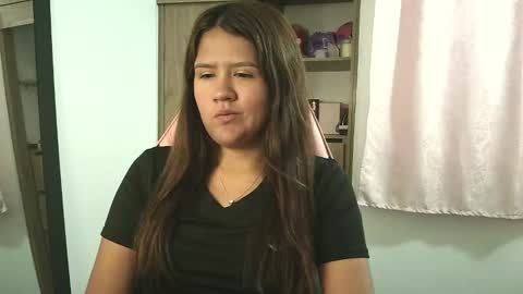 Olivia online show from 10-10-25, 12:37