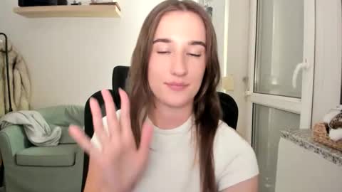 Oliwiaa2004 online show from 12-22-25, 09:56