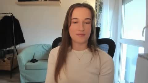 Oliwiaa2004 online show from 03-27-26, 01:55