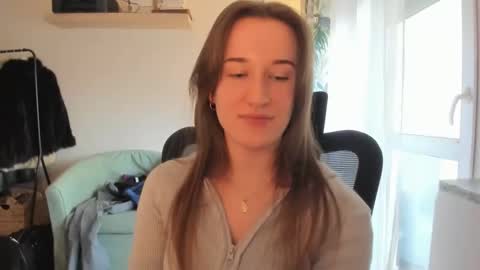 Oliwiaa2004 online show from 03-30-26, 02:29