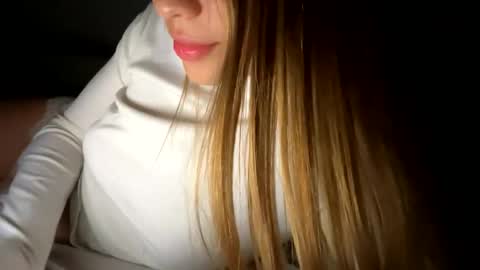OLIV online show from 06-11-26, 01:16