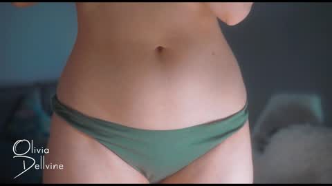 Snapshot of oliviadellvine chatting on 05-12-26, 01:58 Olivia online show from 05-12-26, 01:58