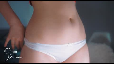Snapshot of oliviadellvine chatting on 05-14-26, 01:45 Olivia online show from 05-14-26, 01:45