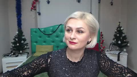 OliviaHorst online show from 12-19-24, 09:29