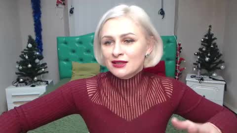 OliviaHorst online show from 01-18-25, 01:40