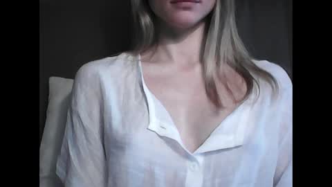 olivialovesex828 online show from 03-10-25, 01:54