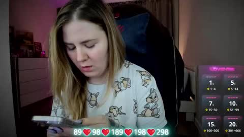 . online show from 12-17-25, 03:56