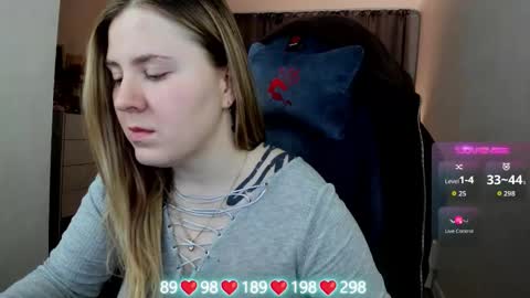 . online show from 12-18-25, 03:56