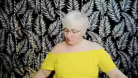 Kelly online show from 05-28-26, 10:12