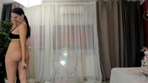 Alina online show from 02-03-25, 01:19